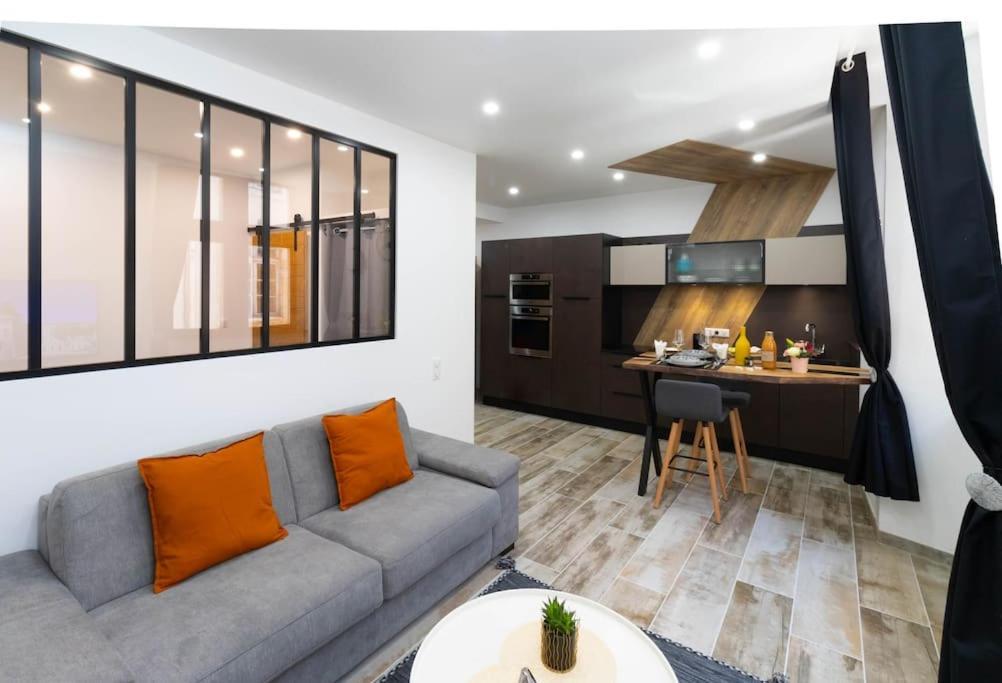 Apartamento Le Papillon Aubenas Exterior foto